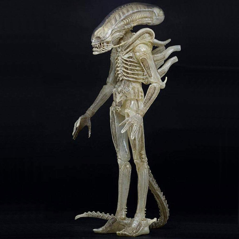 Alien action figure 40th Anniversary prototype - Image 2