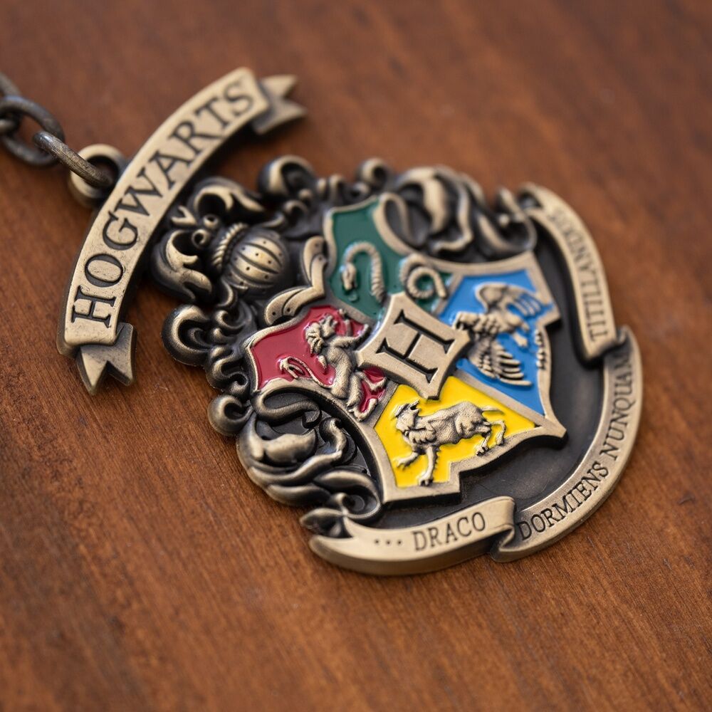 Harry Potter Hogwarts keychain - Image 4