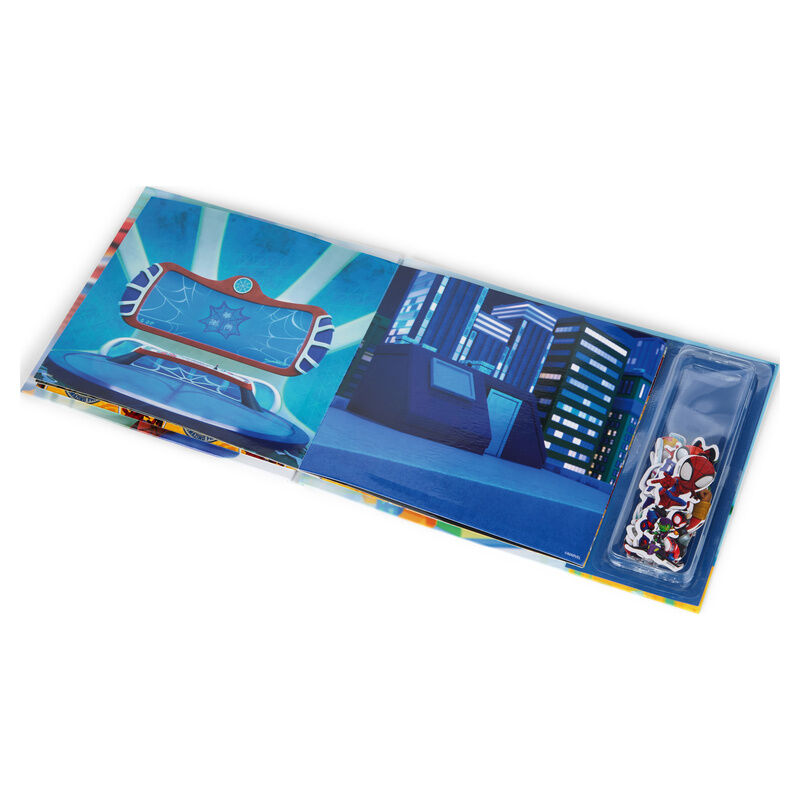 Marvel Spiderman Magnetic book + sticker - Image 2