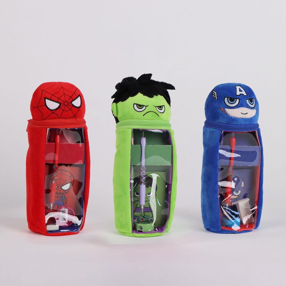 Marvel Avengers assorted plush pencil case - Image 4