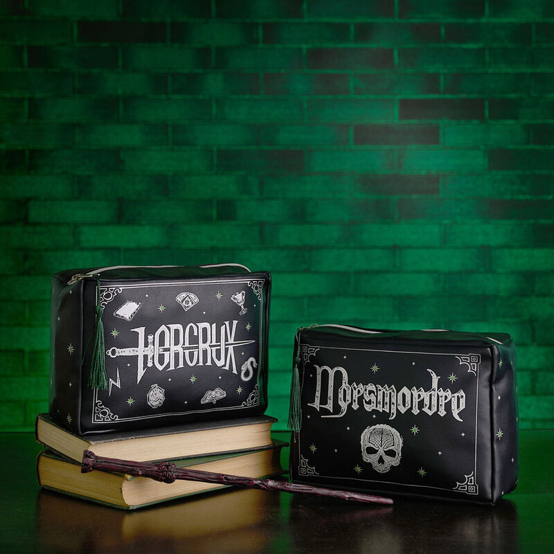 Harry Potter Dark Arts Horcrux wash bag - Image 3