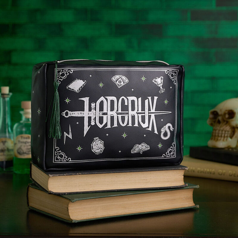 Harry Potter Dark Arts Horcrux wash bag - Image 5