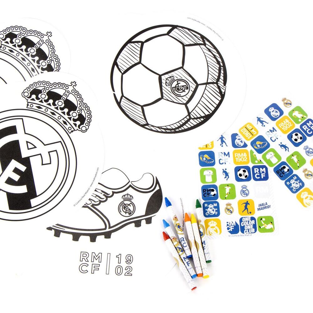 Real Madrid Colouring activity book - Image 2