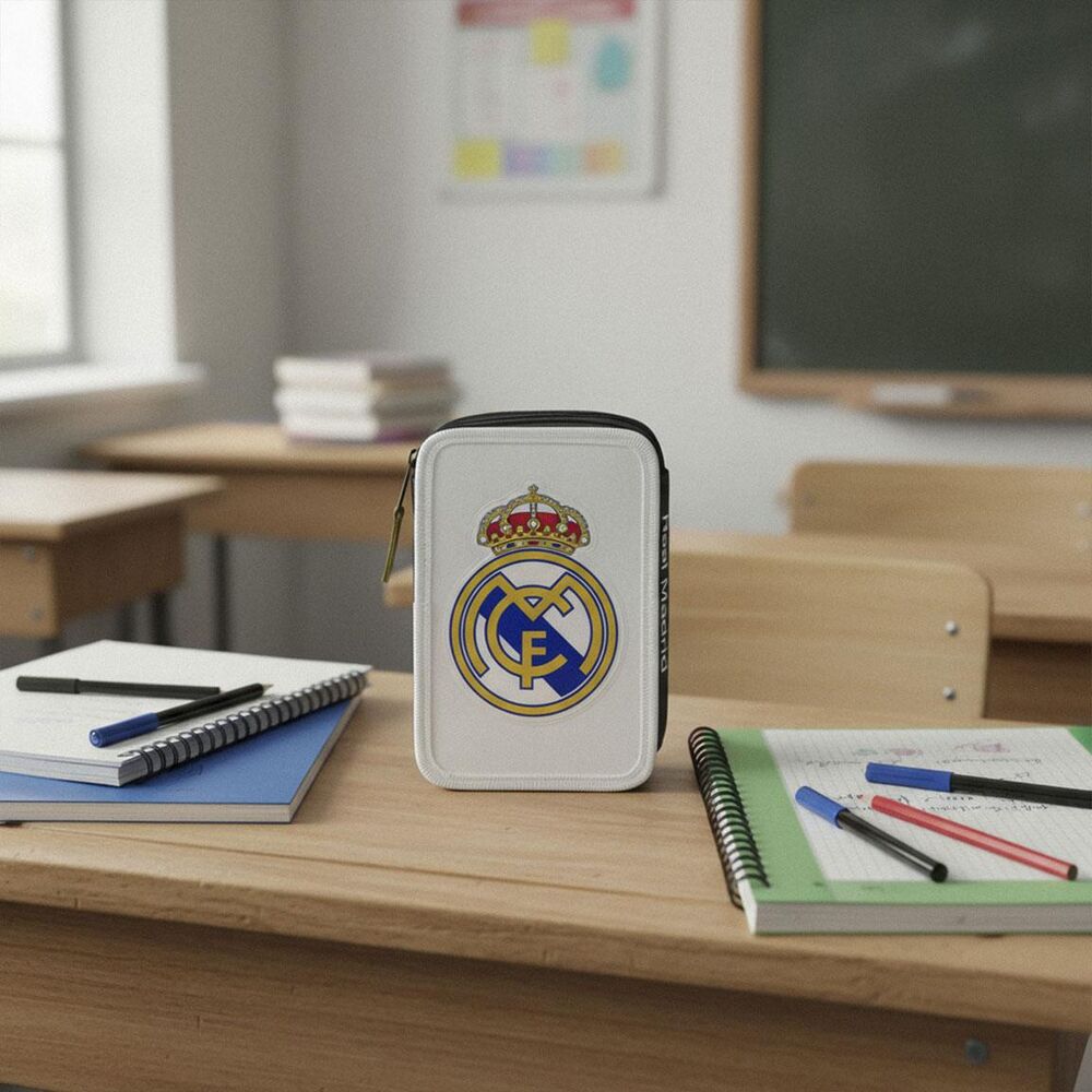Real Madrid triple pencil case - Image 6